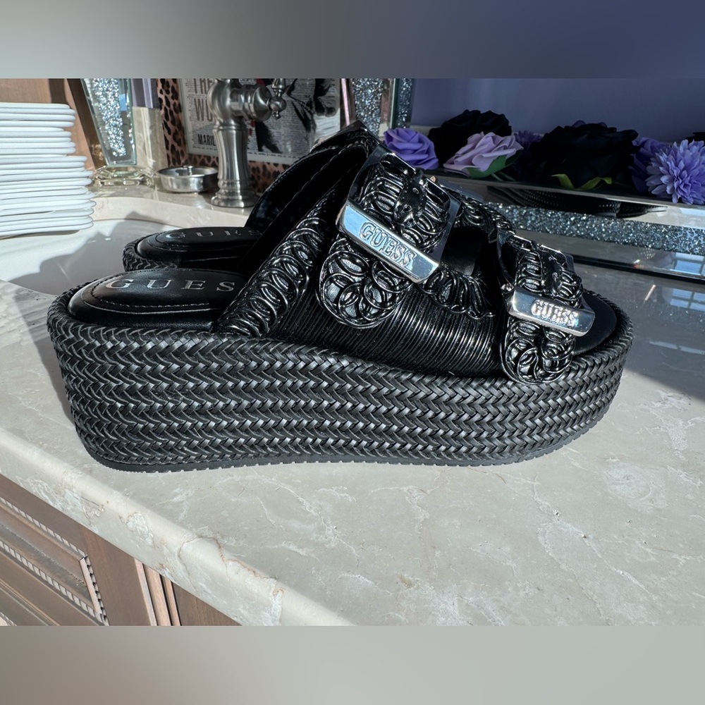 GUESS Cloud Odyssey Platform Slides Black Woven Chunky Buckle Sandals Size 7